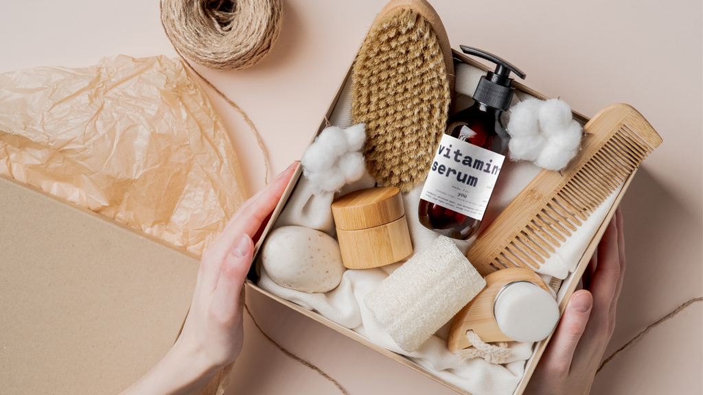 How does a personalized skincare box work?